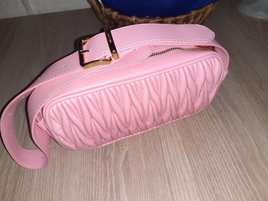 Mala miu miu original udada 1 vez apenas