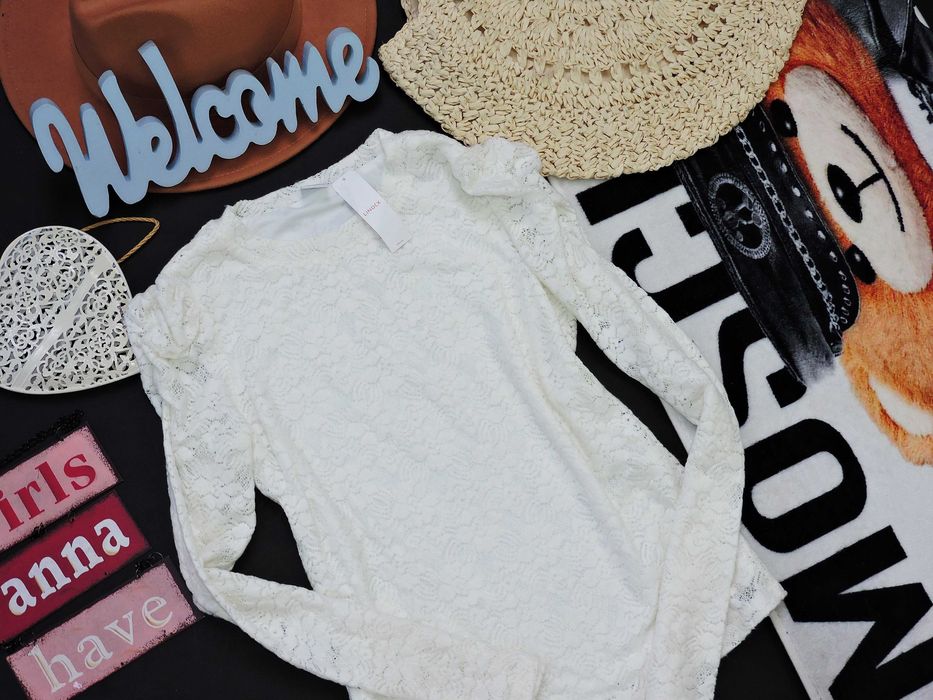 Lindex - nowa koronkowa bluzeczka , bufiaste ramiona r 146/152