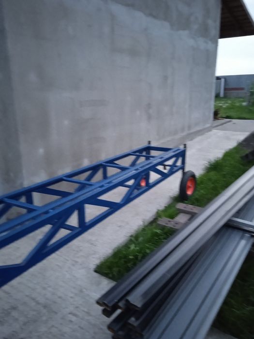Причіп 40000та  бджоловіз ціна договірна