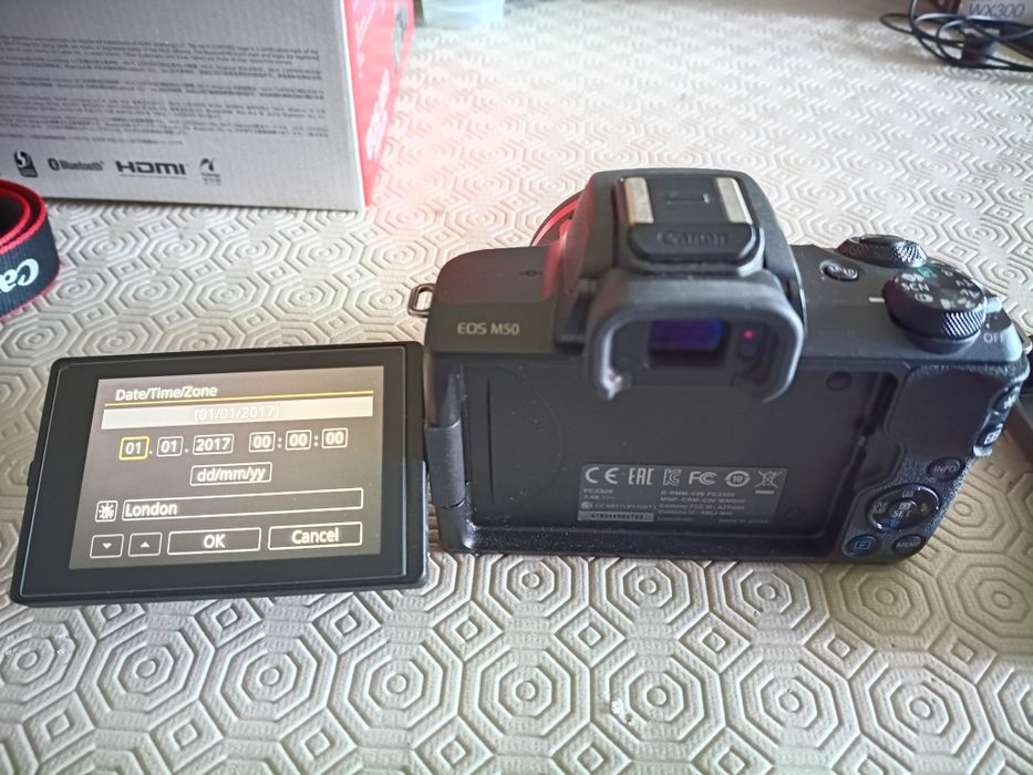 Canon EOS M50, EF M15-45 IS STM kit