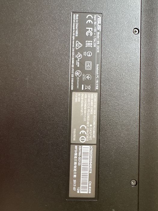 Продам ноутбук на запчастини asus