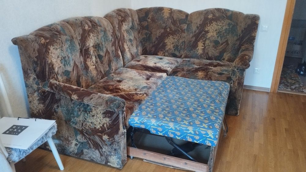 М'який куток до вітальні