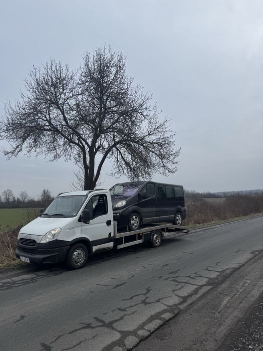 Autolaweta /  laweta / pomoc drogowa / holowanie