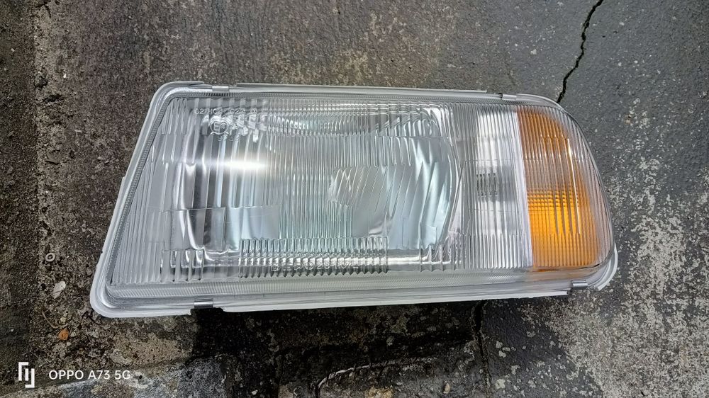 Farol Suzuki Vitara / escudo ótica Depo óptica 1993