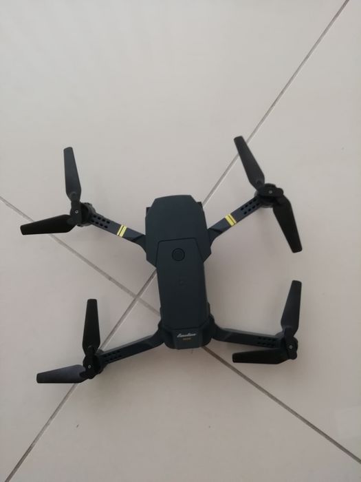 Drone Emotion like new64310013957635120