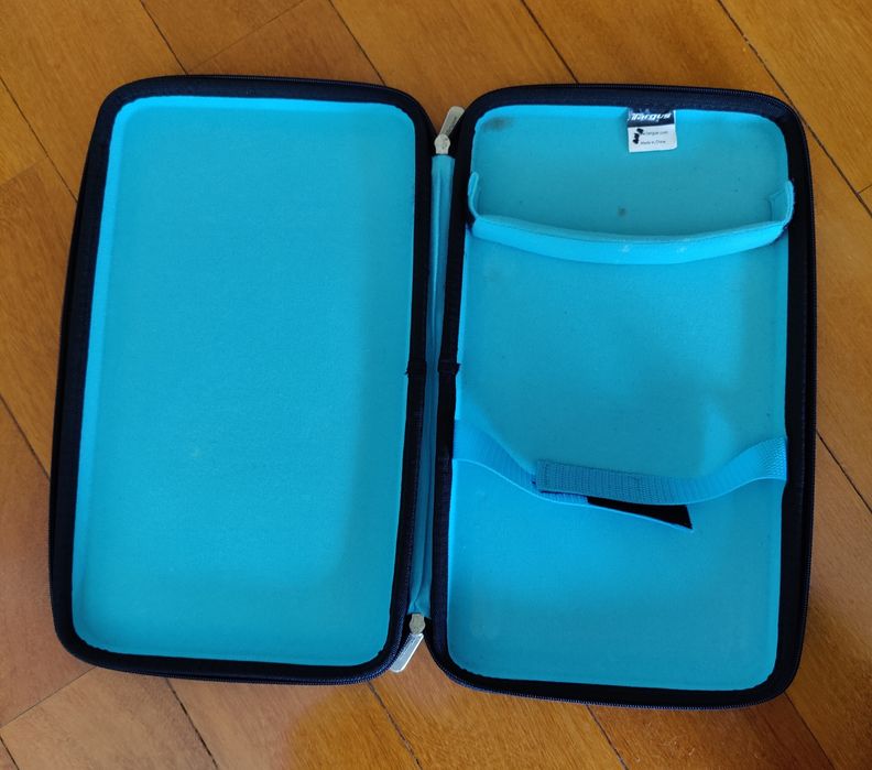 Hard case para portátil pequeno ou tablet