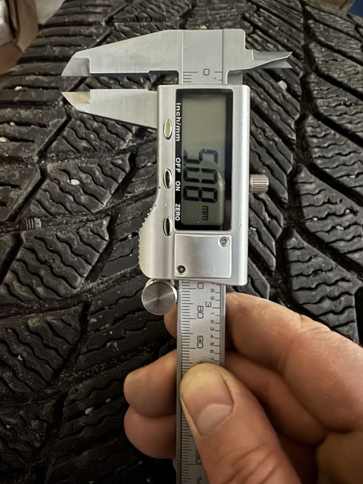 Зимова резина Michelin x-ice snow 255/45 R19