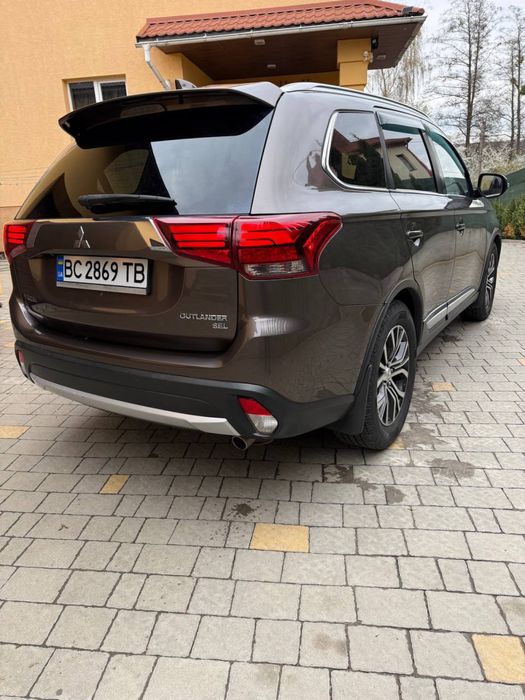 Mitsubishi Outlander 2017 Газ Бензин Львів