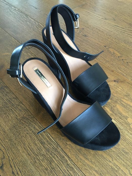 ZARA sandały na koturnie rozmiar 39