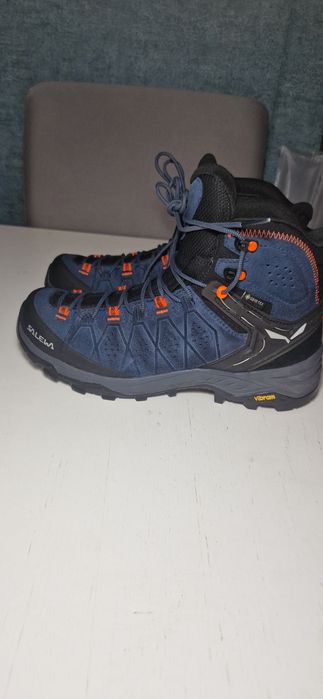 Salewa 42.       .