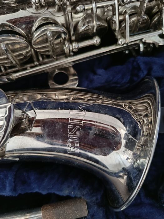 Saxofone alto Musica