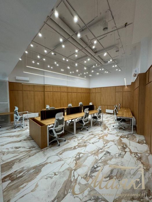 Аренда меблированного офиса 300 кв.м. ЖК Busov Hill Печерск