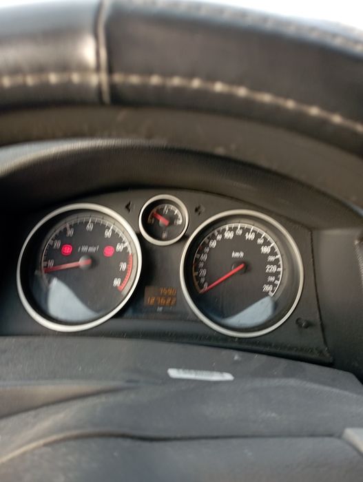 Venda de Opel Astra  a gasolina ano 2005