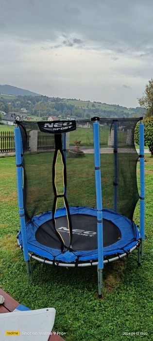 Trampolina dla dzieci