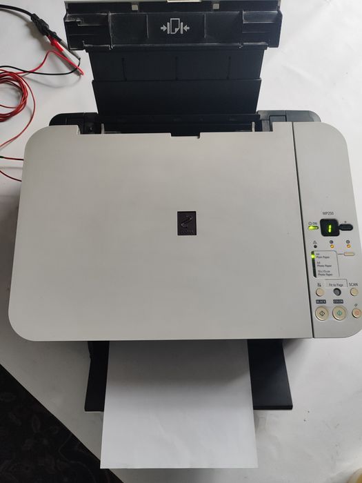 Принтер Canon PIXMA MP250 на запчастини