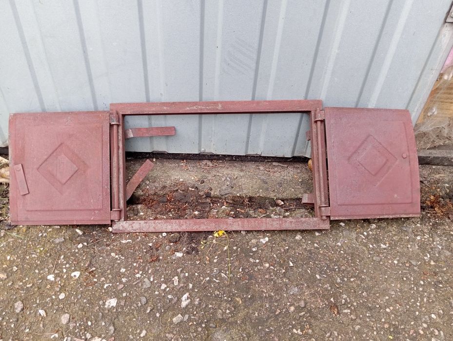 Drzwiczki do pieca wędzarni