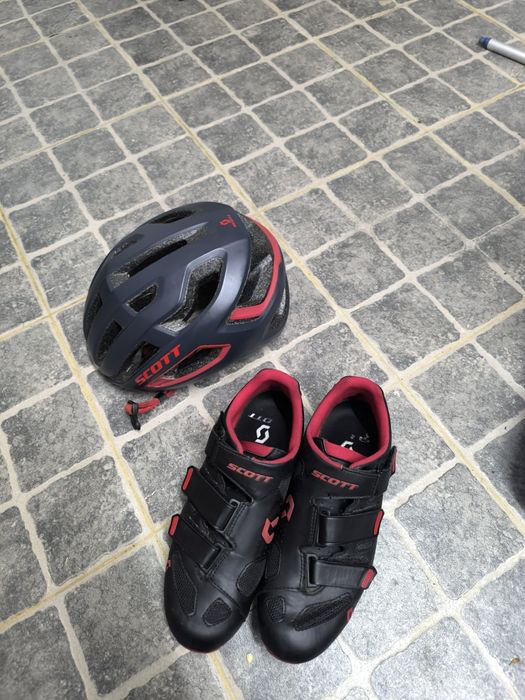 Sapatos de ciclismo de estrada + capacete SCOTT