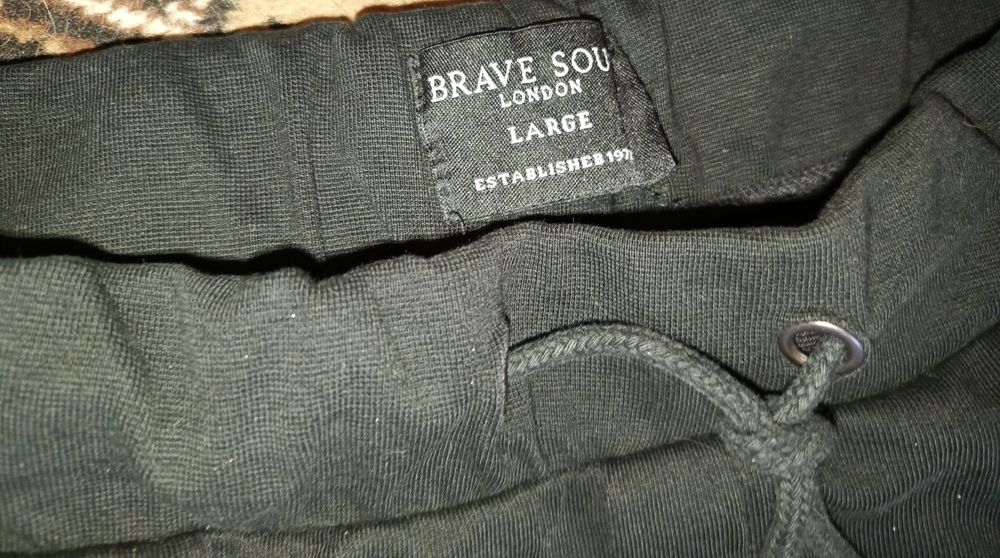 Spodnie dresowe czarne patchwork kieszen slim zwężane bojowki