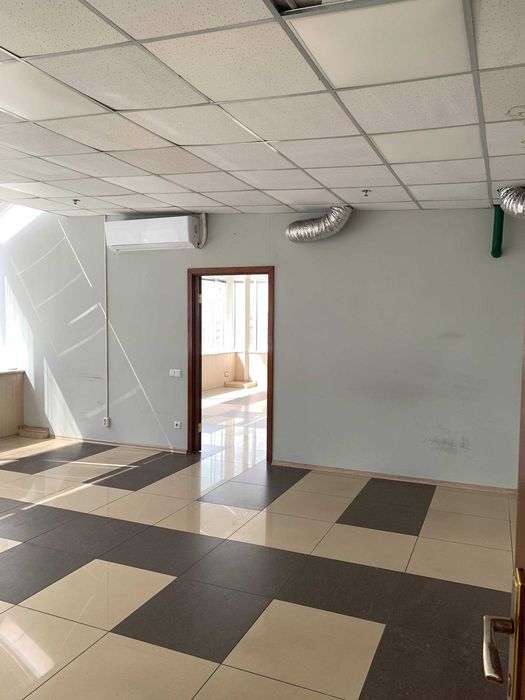 Оренда офісного приміщення 250 м² район Замостя