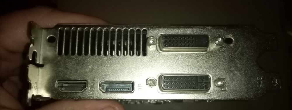 Nvidia geforce gt 960 2 gb.