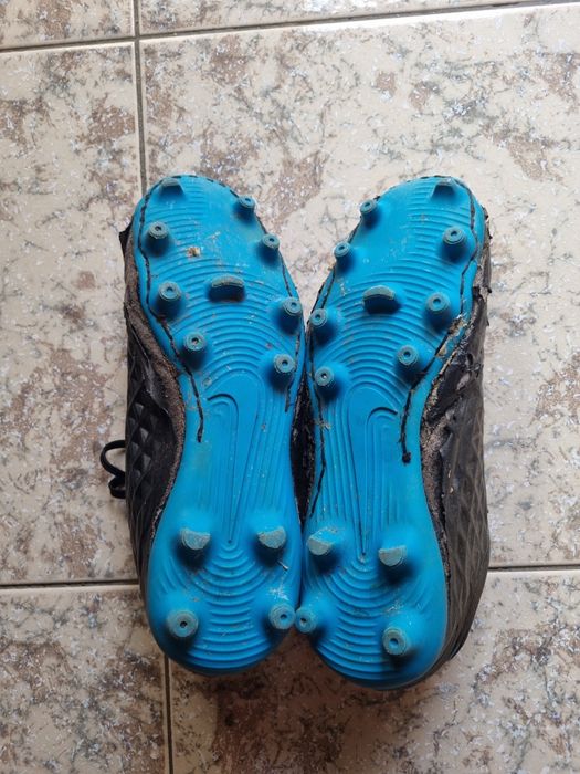 Chuteira Nike Tiempo 42