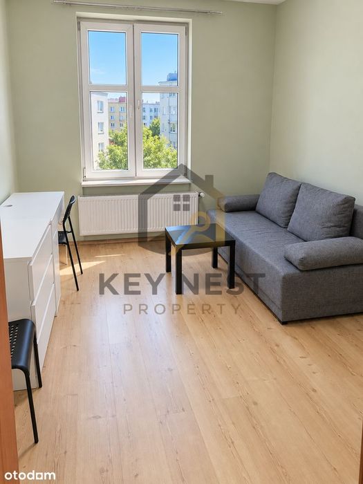 Duża kawalerka 30 m² | Centrum| ul. Konarskiego | Plac Inwalidów