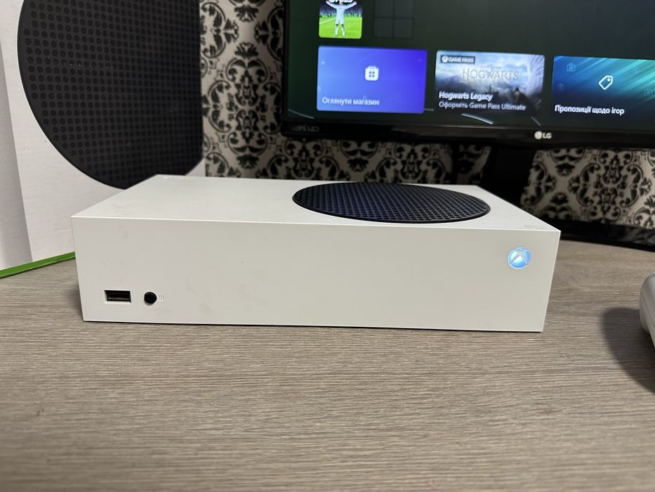 Ігрова приставка Xbox Series S | 512 SSD