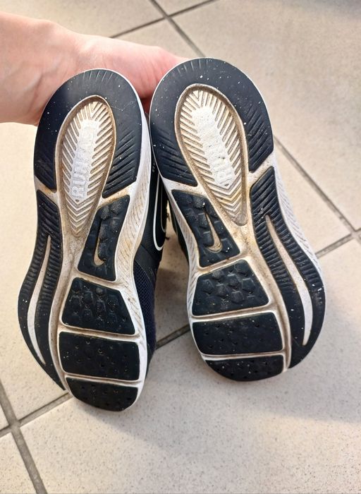 Bury nike , adidasy