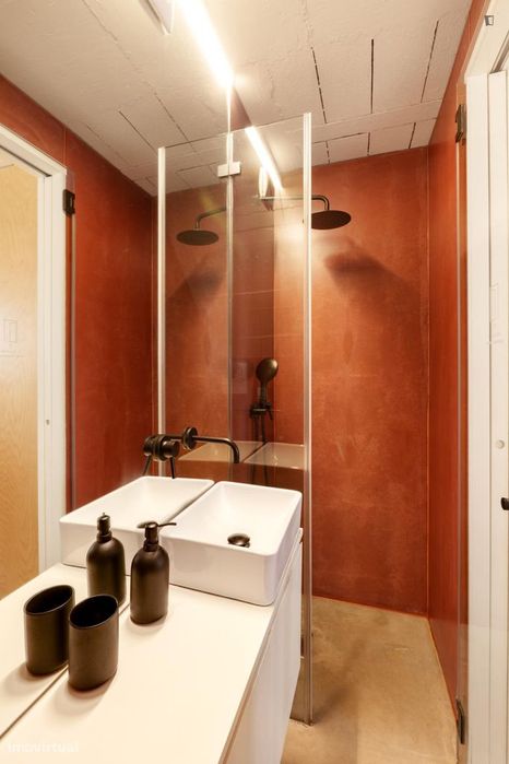 Apartamento com 1 quartos - localizado em Miragaia Porto