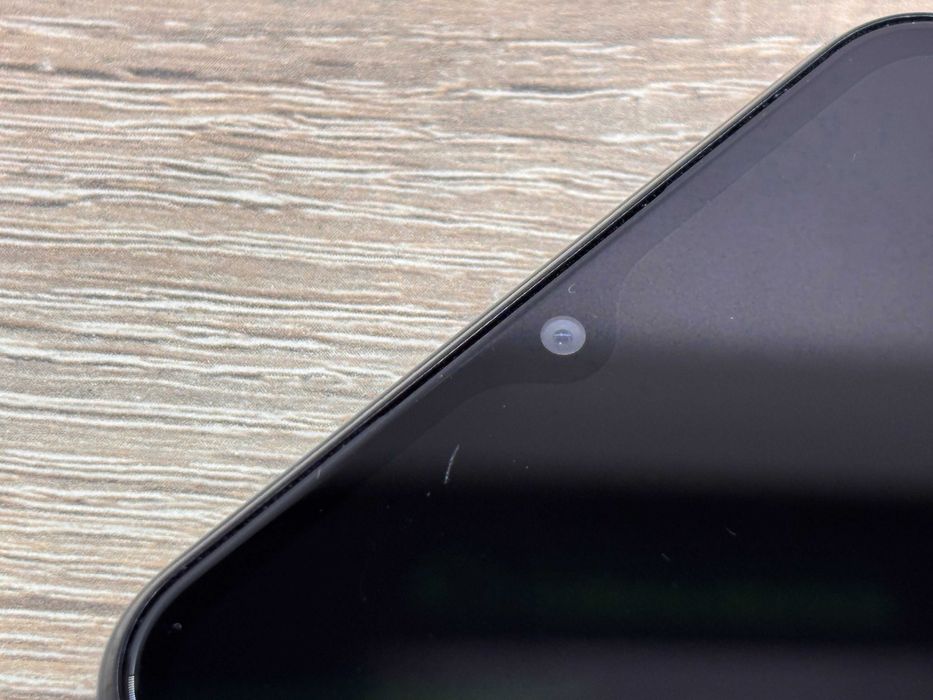 Smartfon Samsung Galaxy A13 4/64gb jak nowy