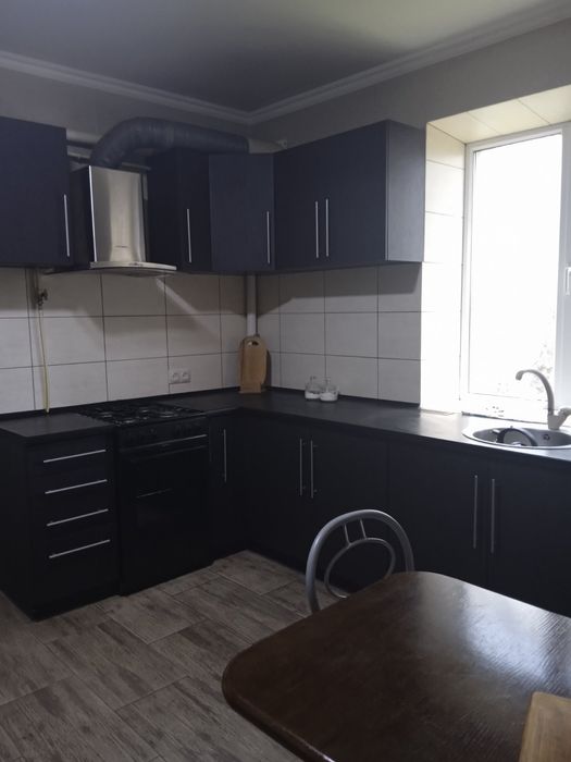 Продається будинок, 20 хвилин від Черкас.