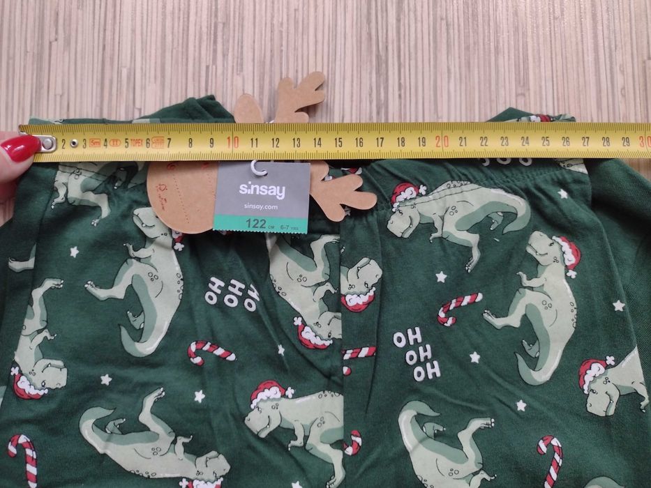 NOWA ~ SINSAY, rozmiar 122, piżama świąteczna