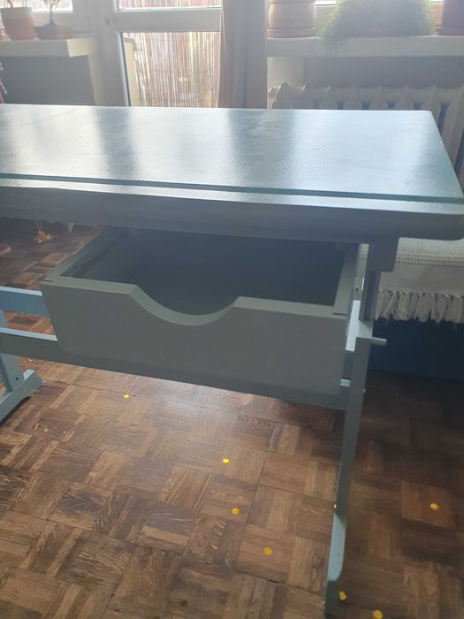 Biurko regulowane dziecięce