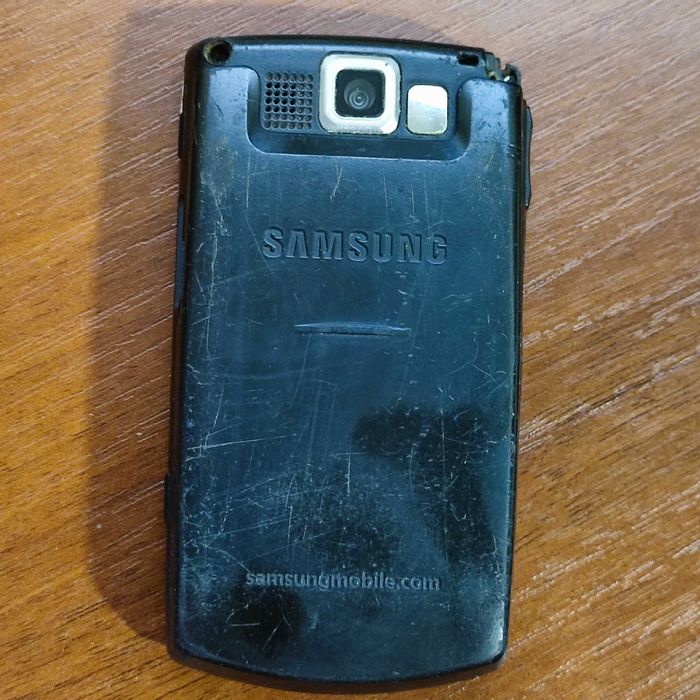 Телефон Samsung SGH-i710