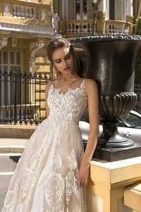 Piękna suknia ślubna