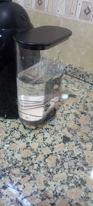 Máquina Café Delta Q a funcionar