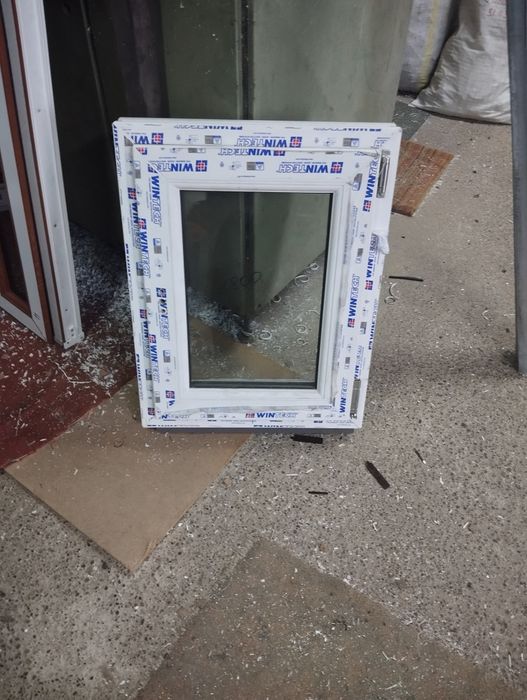 Продається вікно