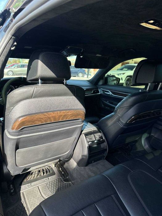 BMW 7 730D 2016р. 3.0 дизель обмін [Перший внесок від 20%]