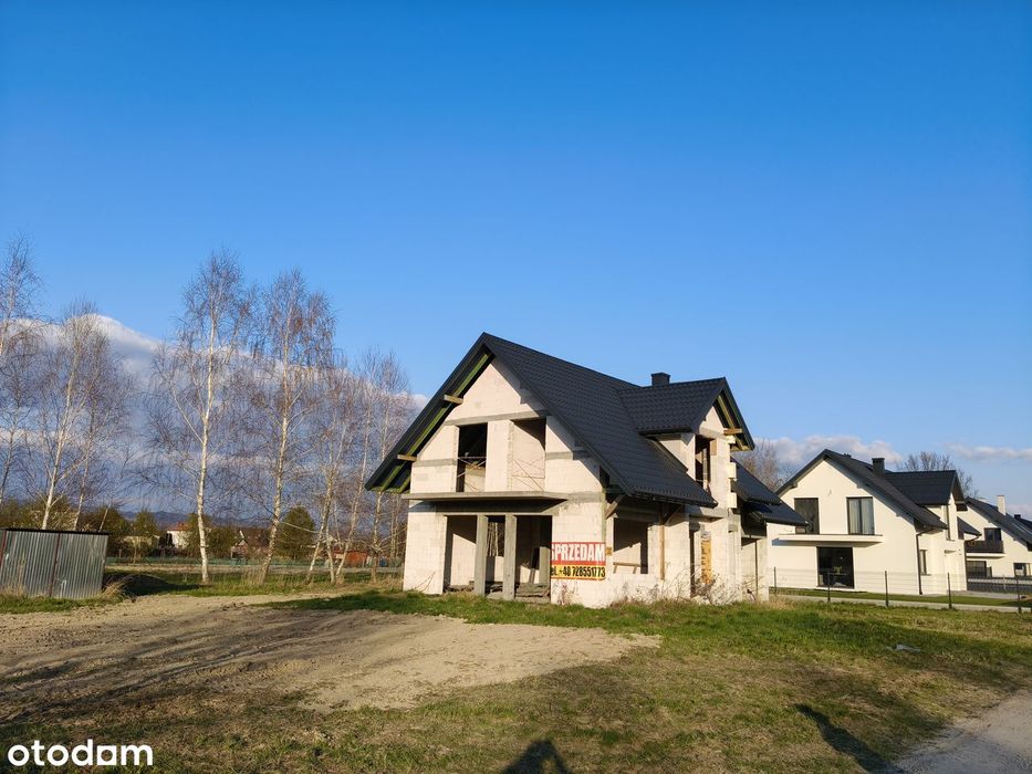 Dom wolnostojący na 12a działce z garażem. - View 3