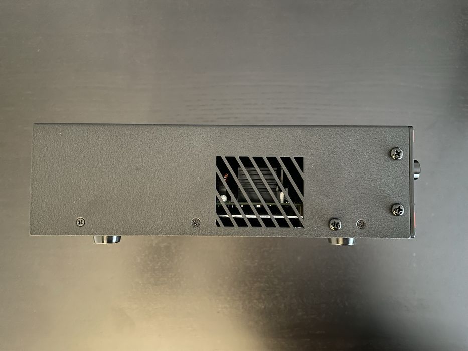 Amplificador Epifani Piccolo para baixo