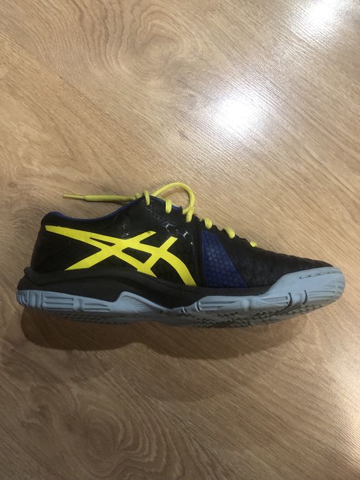 Кросівки ASICS жіночі б/у