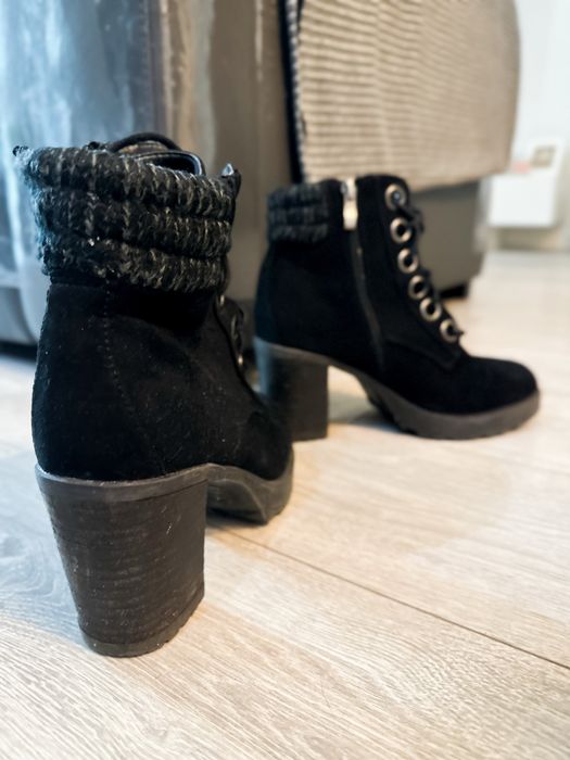 Botas Pretas CGuimarães