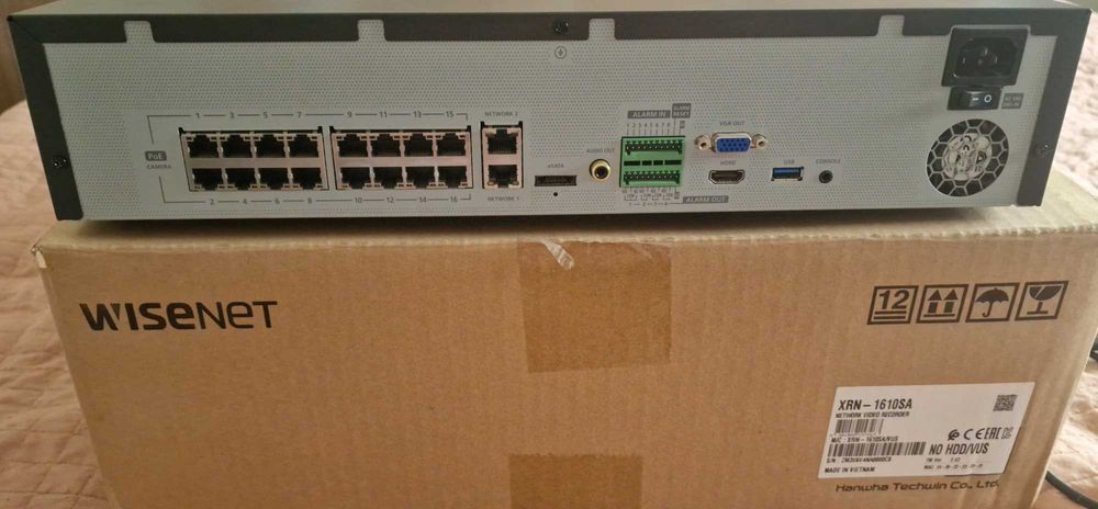 Топовий комплект відеоспостереження Hanwha Wisenet (Samsung): 16ch PoE NVR + 11 IP-камер (5MP/4MP/2MP) + 2TB HDD(х2) + кронштейни SBP-137WM1