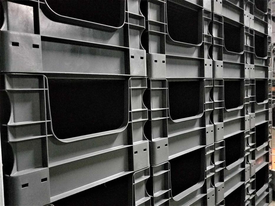 Pojemnik Regał Plastikowy Kuweta Skrzynka Kosz Magazynowy Warsztatowy.