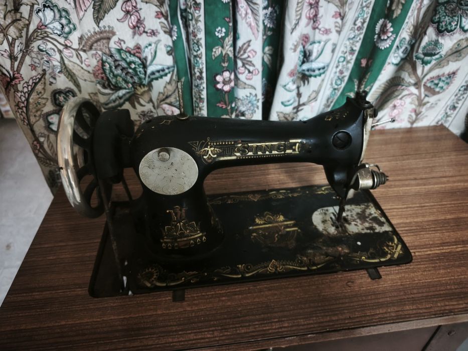 Máquina Singer anos 20