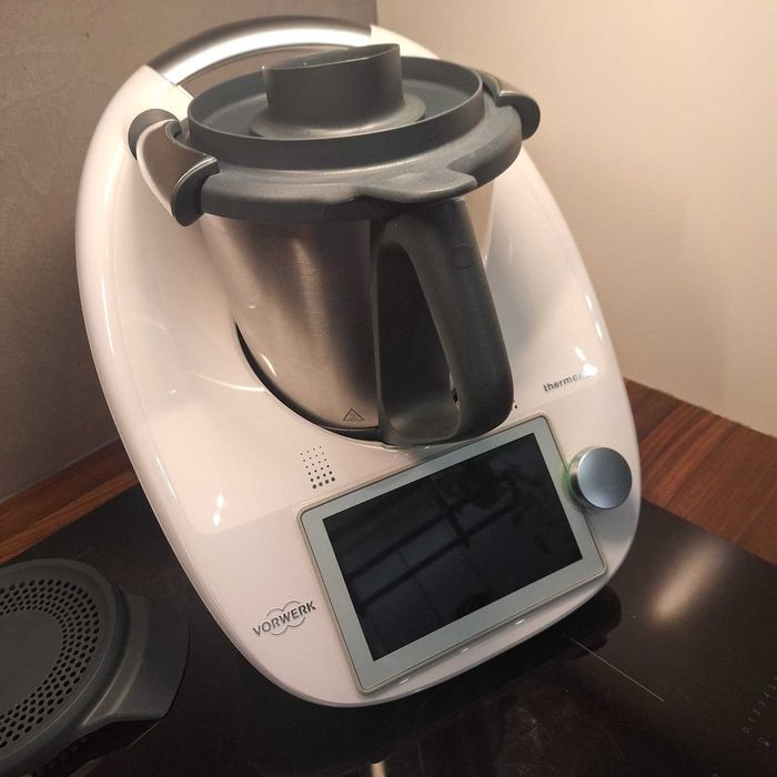 Sprzedam Thermomix TM6 do negocjacji