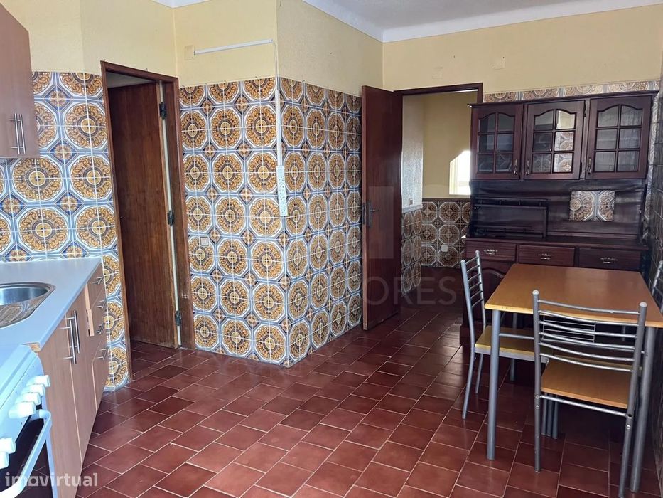 Apartamento T3 no centro das Caldas da Rainha com elevador