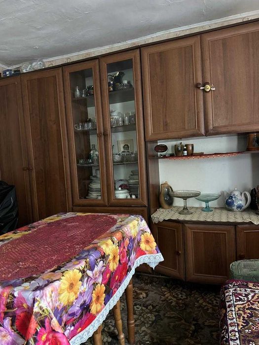 Продам будинок у місті Остер з ділянкою