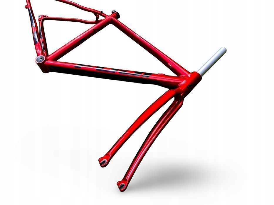 Rama Rowerowa SZOSOWA FUJI SPORTIF 2.3 Rozmiar 46Cm Widelec Karbonowy