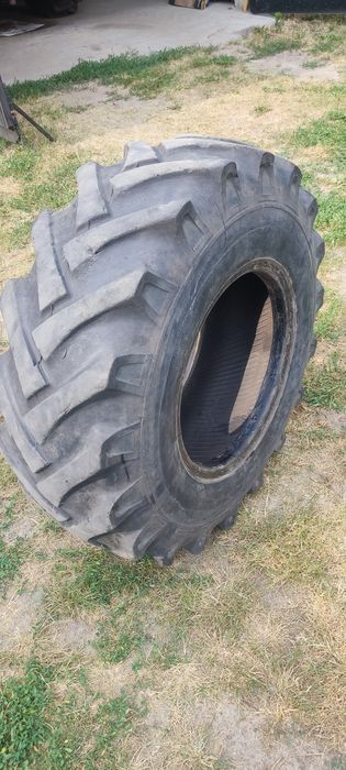Opona przemysłowa 12.5 r18